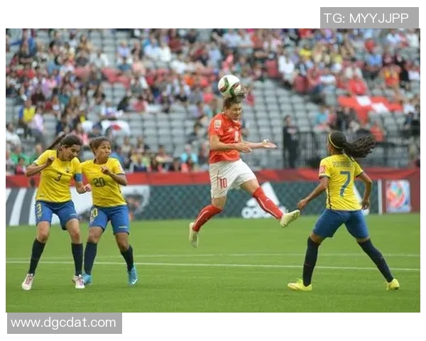 加拿大女队与瑞典女队激战正酣谁能在这场对决中胜出