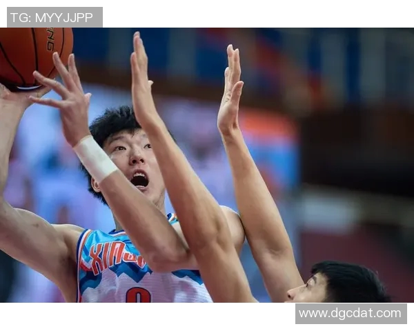 北京与新疆篮球对决精彩直播实录全程回顾与分析